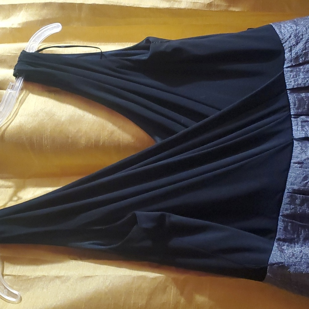 DRESS BARN - Picture 4 of 12